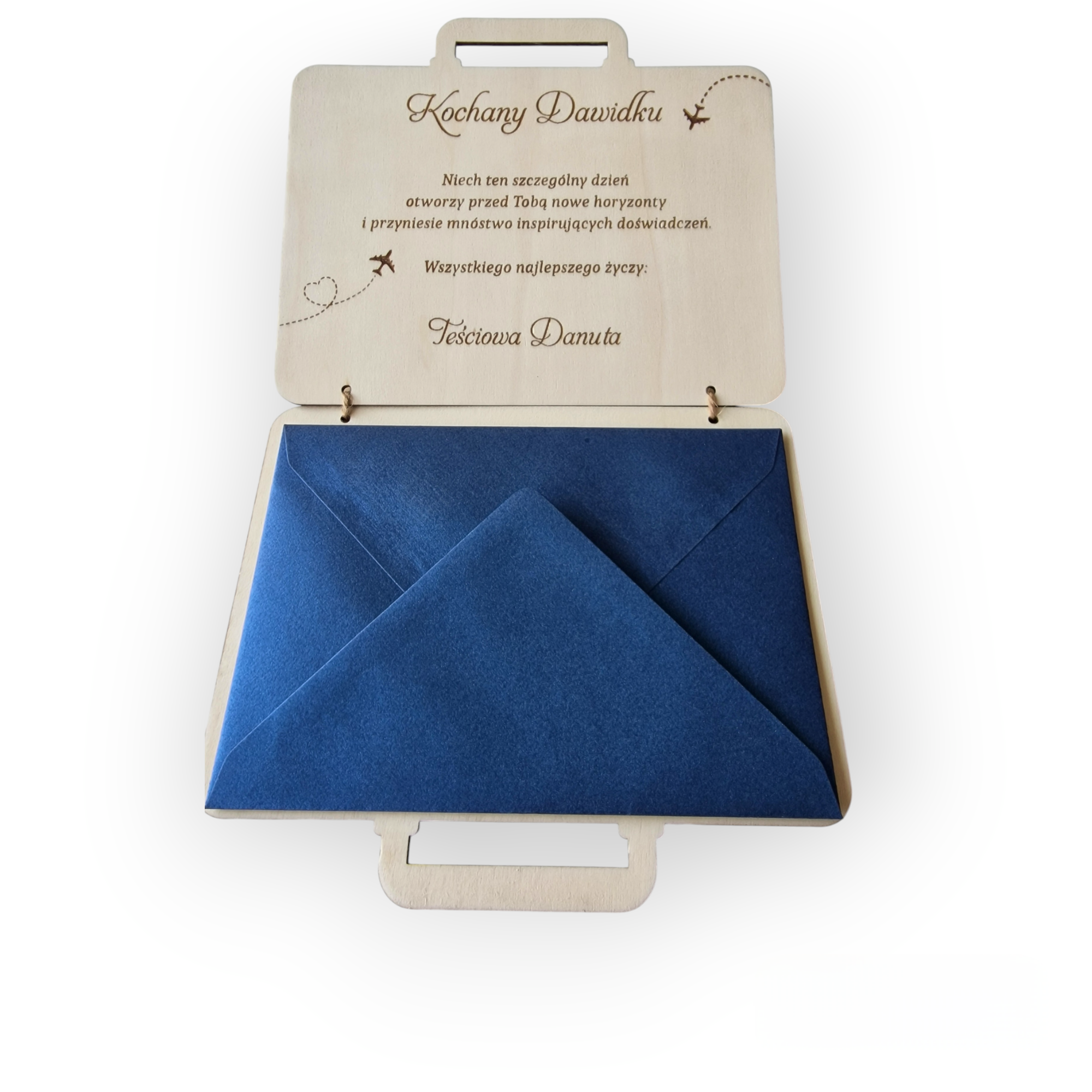 Urodzinowa kartka na pieniądze "walizka" z grawerem - obrazek 6