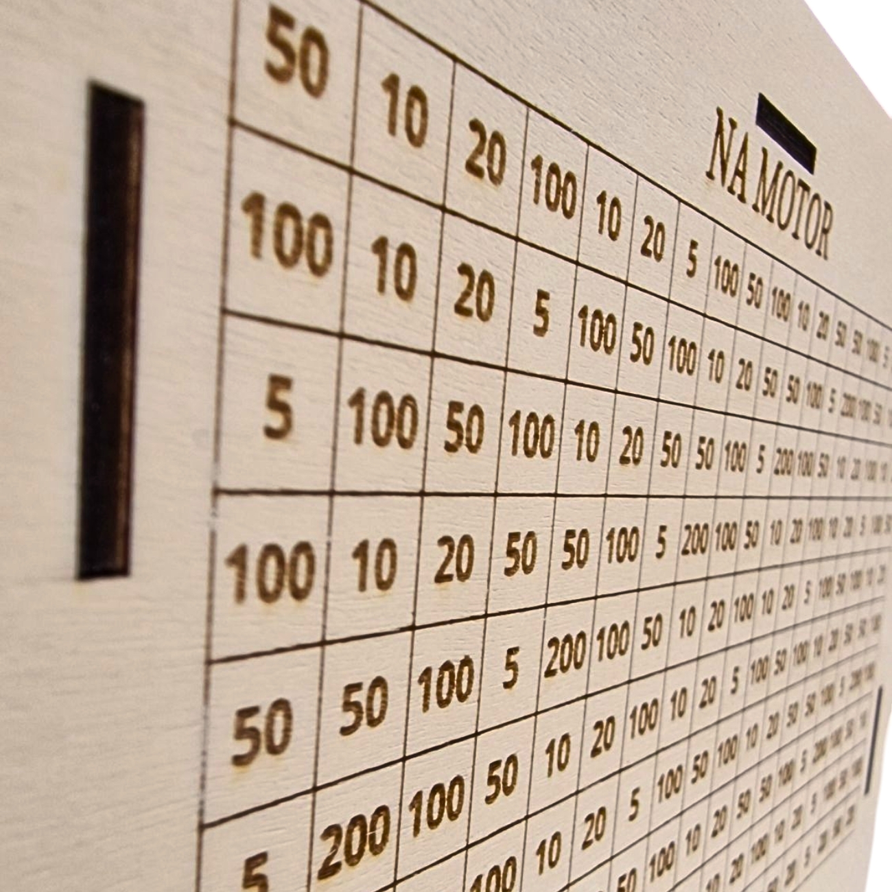 Skarbonka wykreślana. Grawerowana z dowolnym tekstem i kwotą wykreślanką