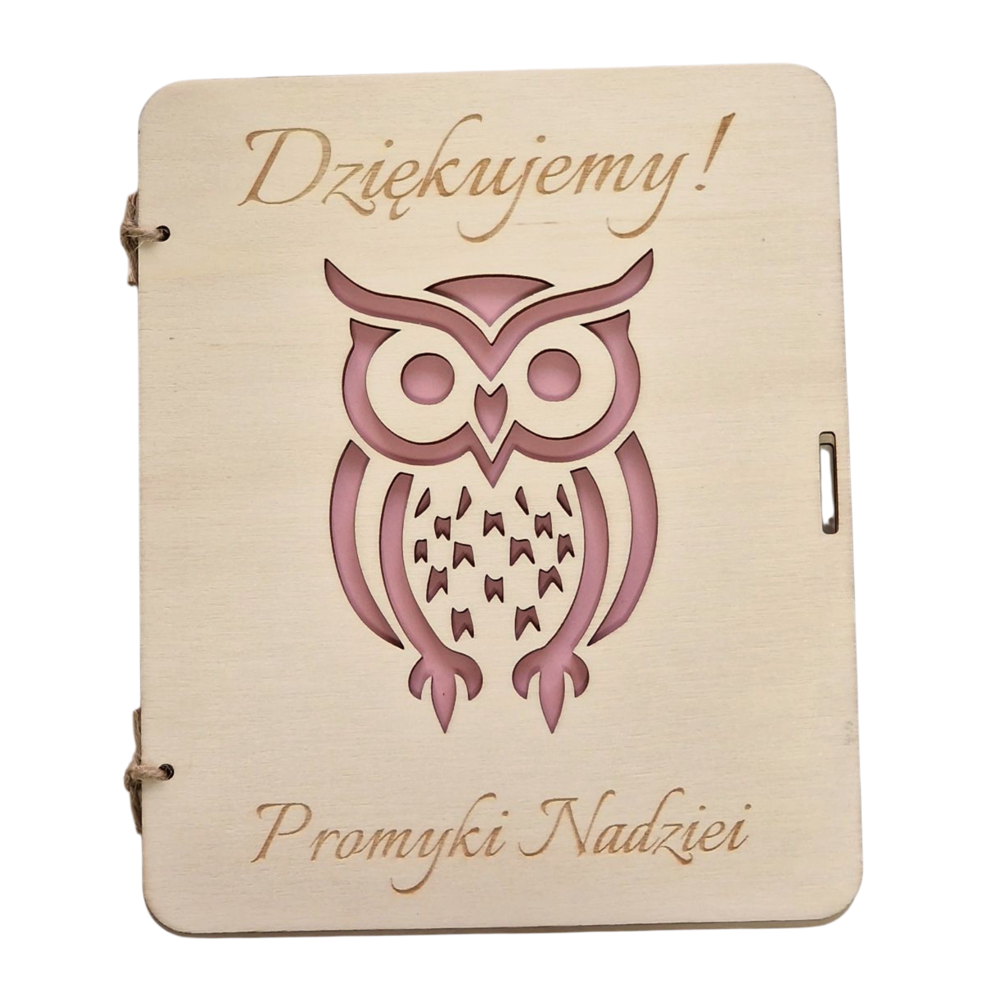 Kartka z życzeniami z wyciętą sówką i kopertą c6 własny grawer